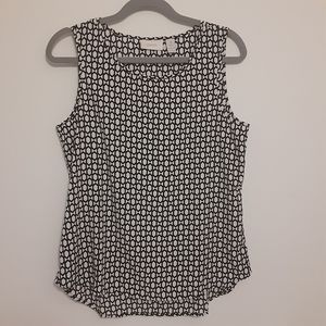 Chicos Black and White Top Size 1